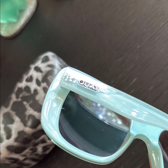 Quay Australia Women’s Light Blue Sunglasses with Patterned Case - Picture 2 of 5